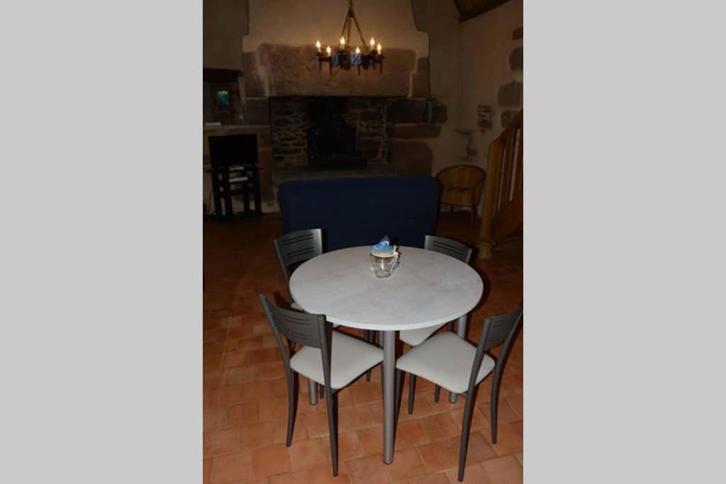 Gite 3 Personnes, Possibilite Table D'Hotes Le Soir Treduder المظهر الخارجي الصورة